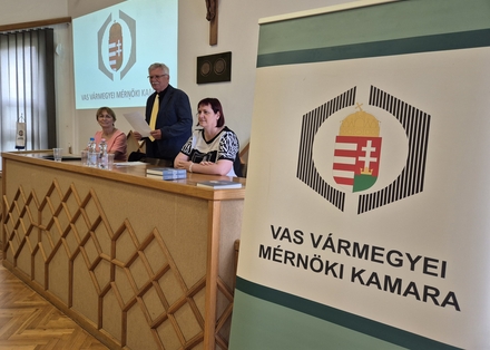 Éves taggyűlés, kitüntetések átadása